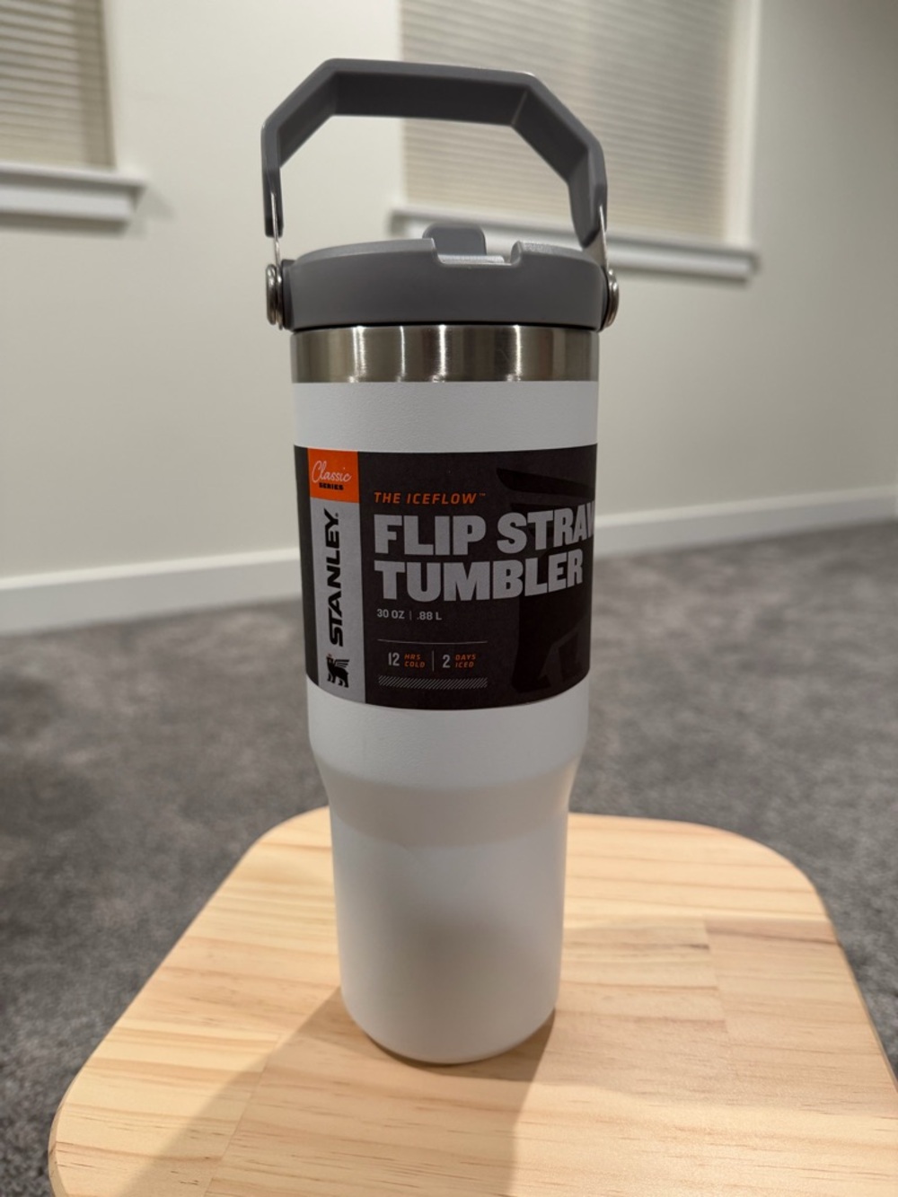 NWT! Stanley Flip Straw Tumbler - 30oz